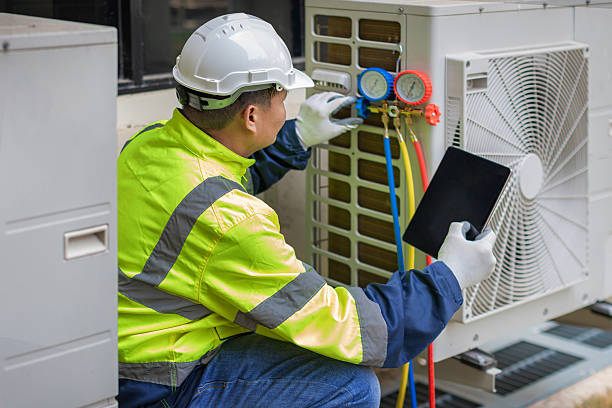 Professional Furnace Repair technician working in Le Roy, IL